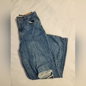 Levi Straight Jeans
